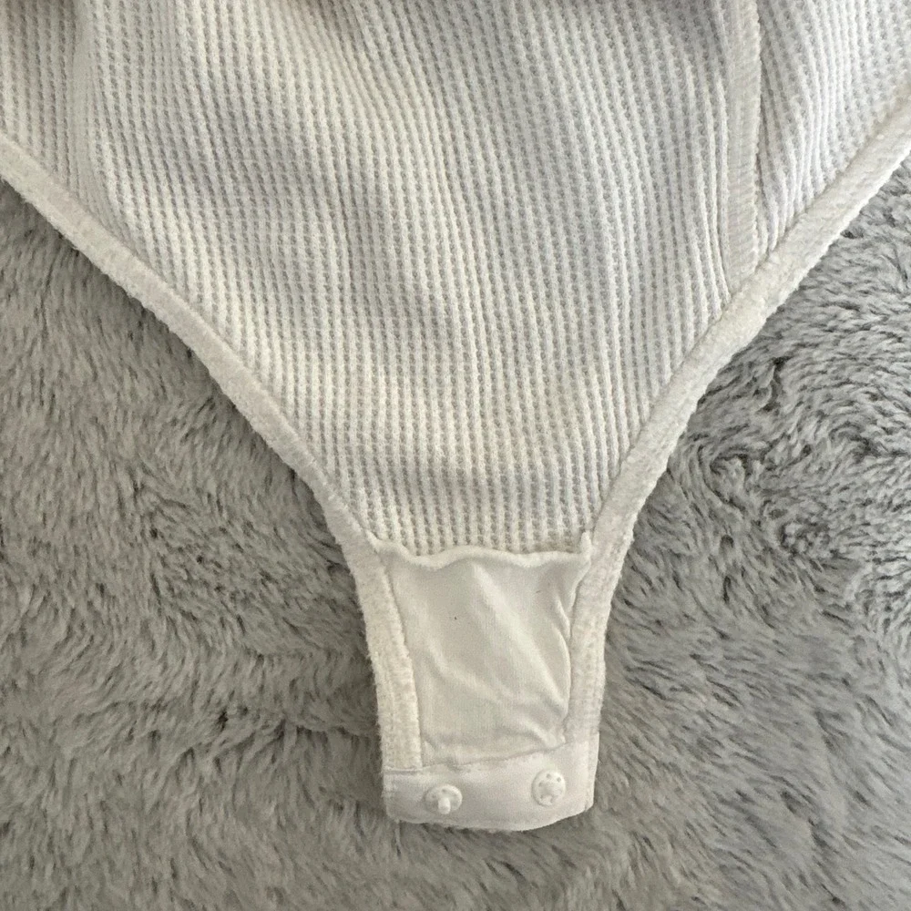 Free People Intimately Free On A Cloud Bodysuit Bell Slv Romantic Cozy Lounge‎ L